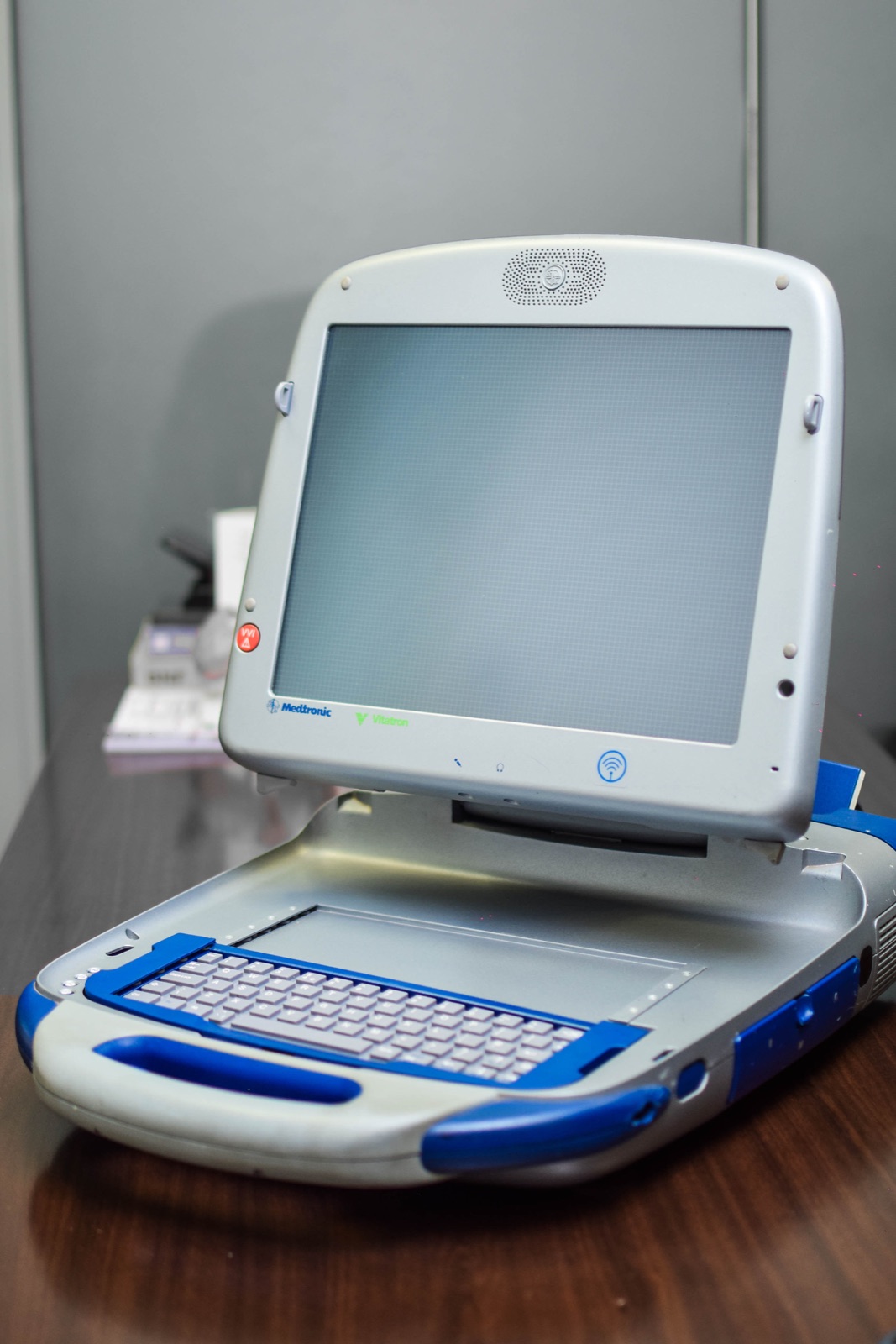 Laboratory equipment used for processing patient samples